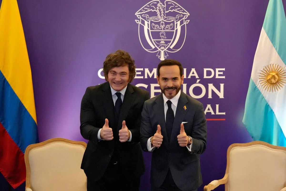 Espriella e Milei personificam política do espetáculo na América Latina