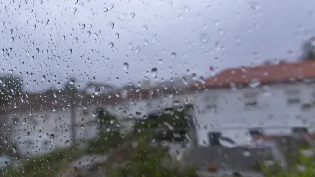 Verão interrompido... mas não é o fim! Até quando vai durar esta chuva?