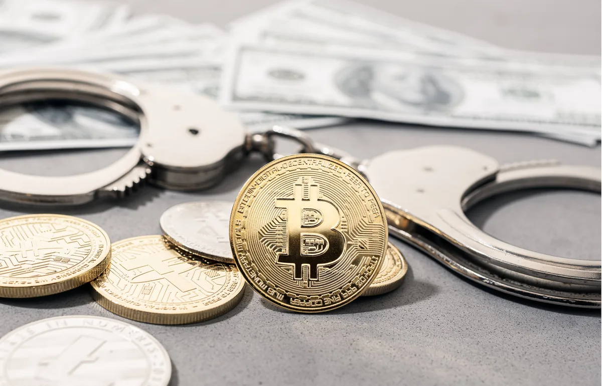 Robaron más de US$100 millones en criptomonedas insertando un chip espía en monederos físicos