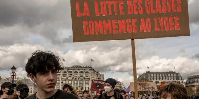 Mouvement lycéen : un mois de mobilisation et le pari de la convergence « jeunes et jaunes »