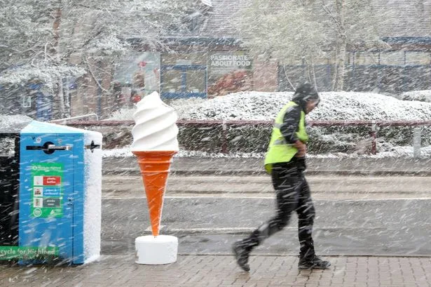 UK snow forecast as five areas turn white on Met Office weather maps - full list