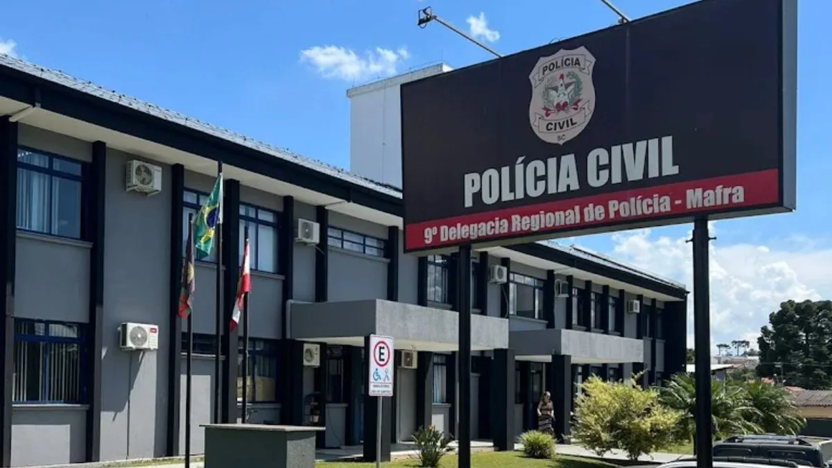 Homem é preso por ‘golpe do amor’ após vítima perder R$ 27 mil em SC; dupla já agiu no PR