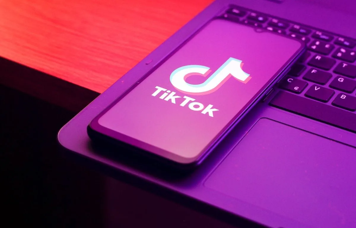 TikTok lourdement condamné au Brésil pour ne pas avoir assez protégé les données des enfants et adolescents