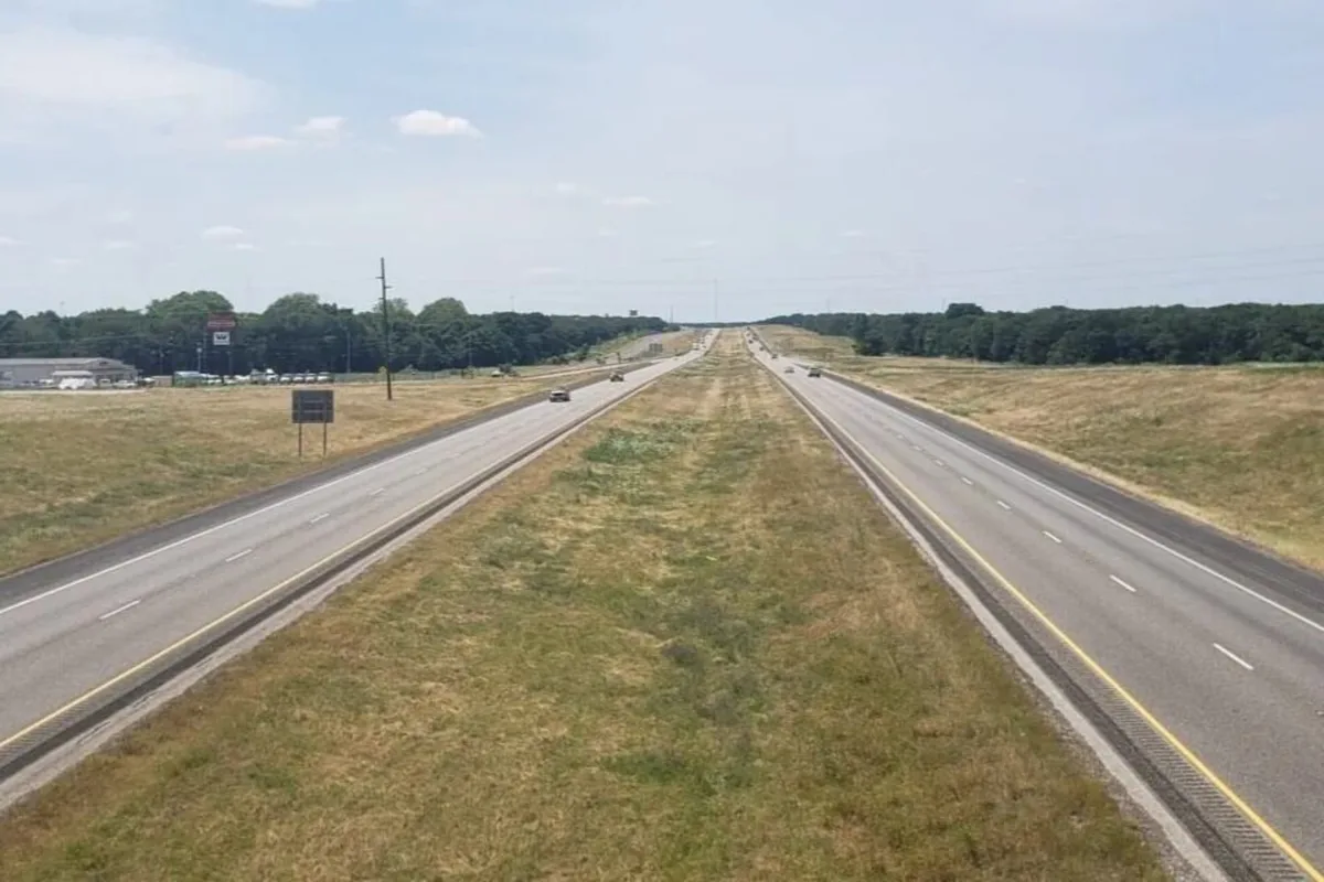 Texas anuncia la construcción de una nueva autopista y los propietarios de la zona temen que atraviese sus viviendas