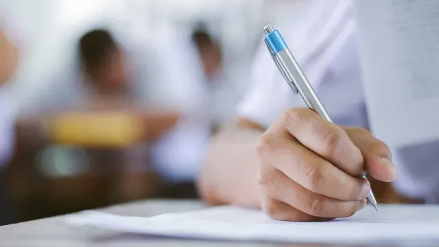 Exames: Inspeção detetou atrasos em pedidos de reapreciação de 69 escolas