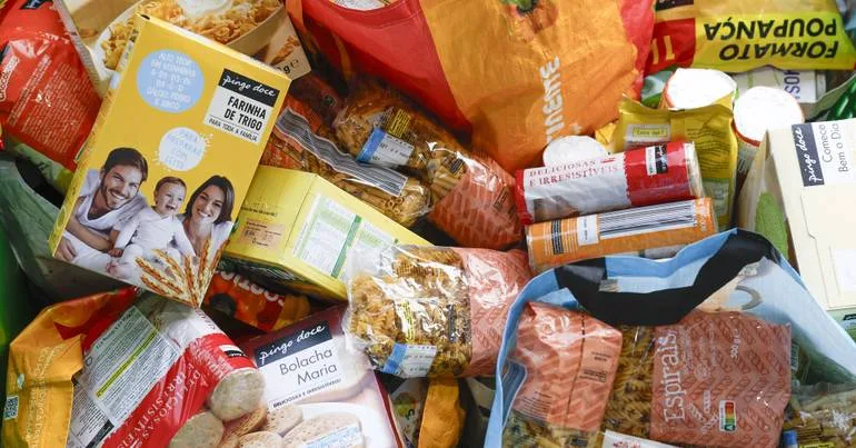 Cabaz alimentar subiu 1,48 euros na última semana