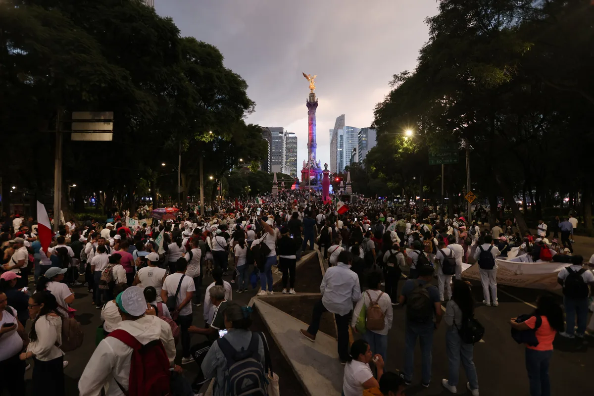 Jornada de votación en el IMSS: trabajadores deciden entre la propuesta salarial del Gobierno o seguir con las movilizaciones