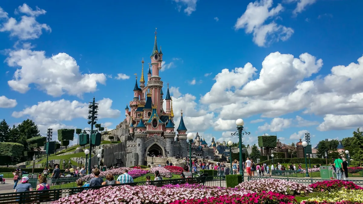 Retour au sources pour Space Mountain, attraction Le Roi Lion...Disneyland Paris dévoile ses nouveautés à venir