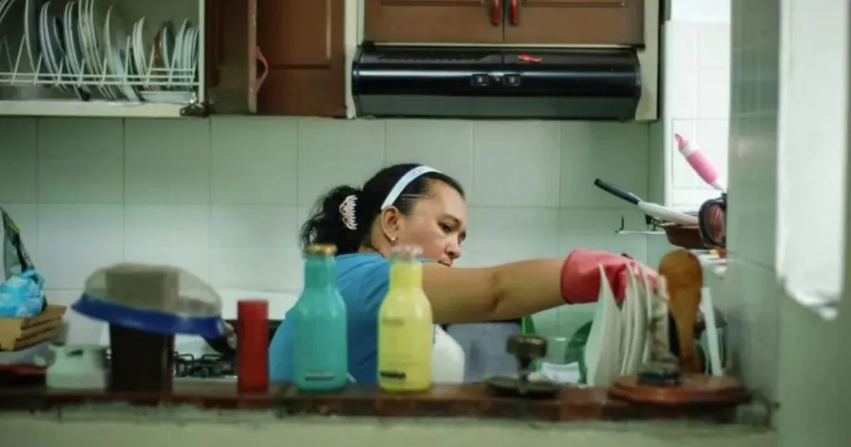 Calculadora de sueldos para empleadas domésticas: ¿cuánto se cobra con aumentos hasta fin de año?