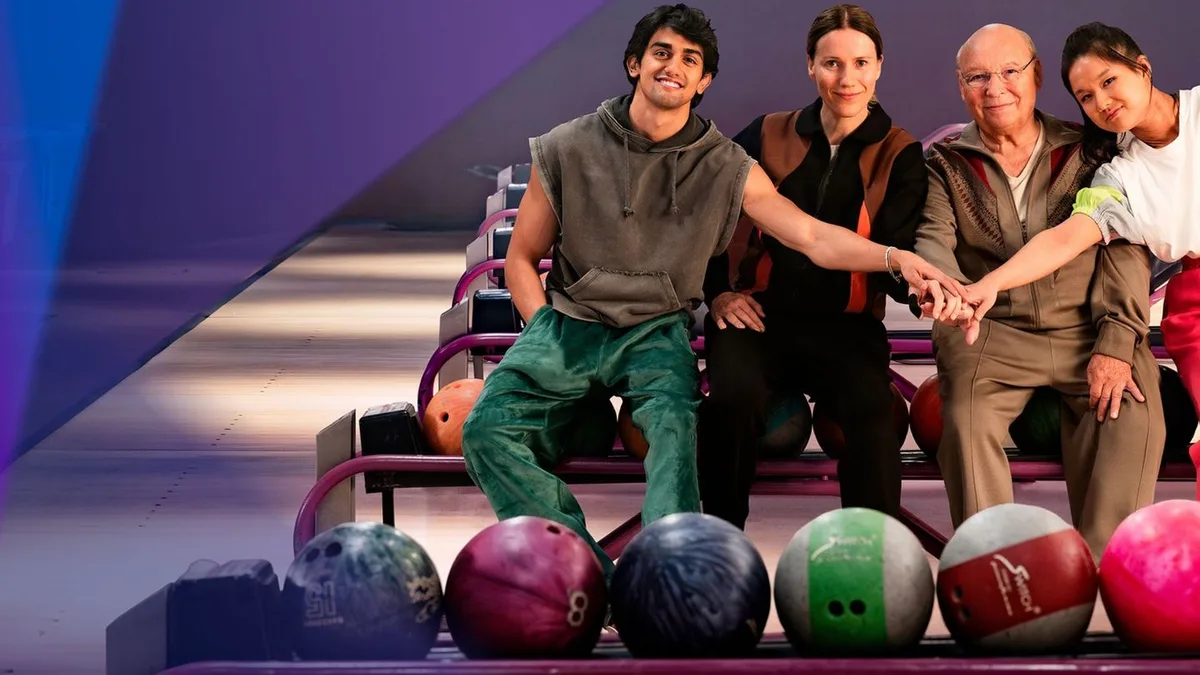 "Die Abräumer": Bowlen für die letzte Chance