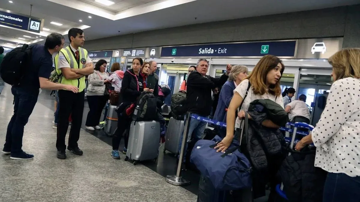 Paro de aeropuertos nacional: inicia medida de fuerza de 48 horas que podría afectar vuelos con demoras y cancelaciones