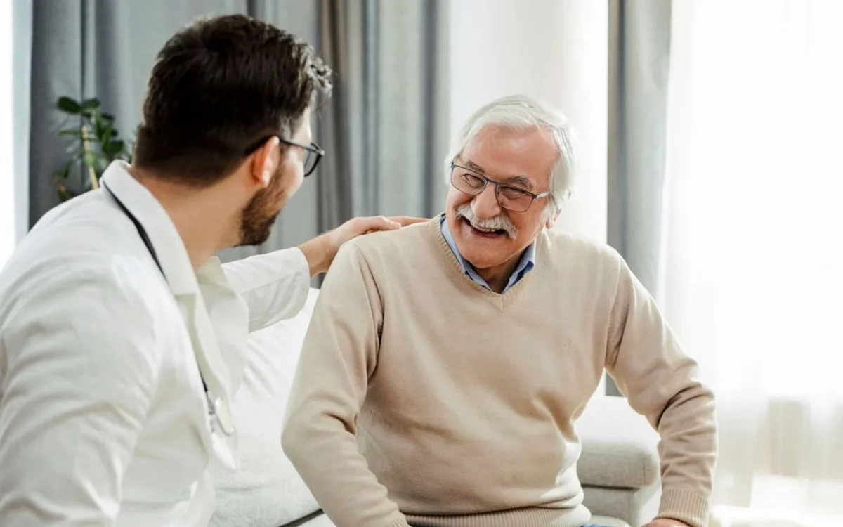 Parkinson : après des années de tremblements incontrôlables, ce patient de 72 ans voit tout disparaître en quelques minutes