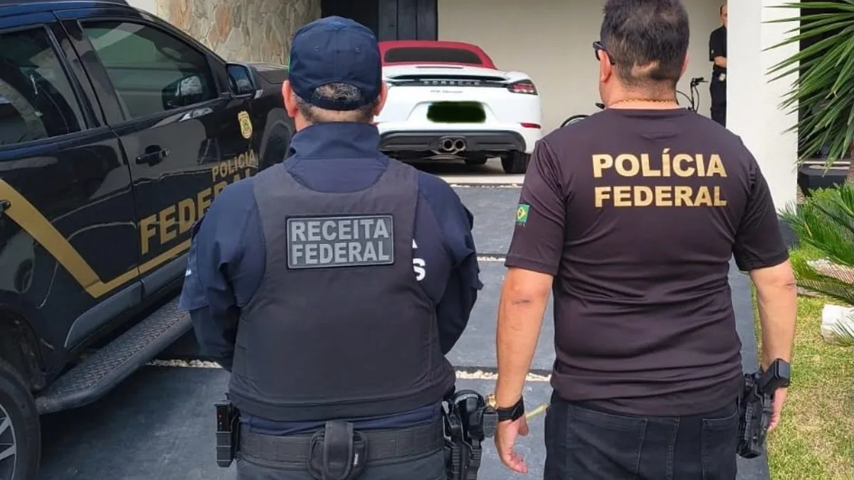 Operação apreende Porsche, outros três veículos e R$ 75 mil em espécie na Grande Fortaleza