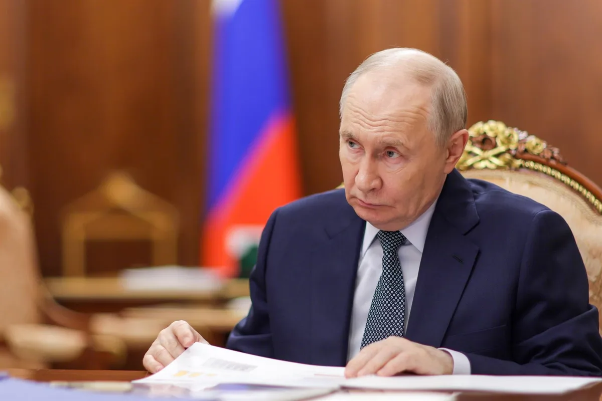 Putin incrementa la presión sobre Ucrania mientras la economía rusa se resiente