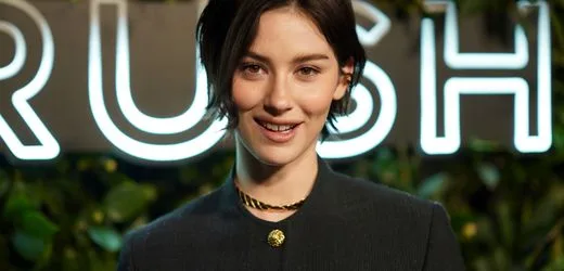 Gracie Abrams wollte sich wegen eines Songs »die Augen auskratzen«