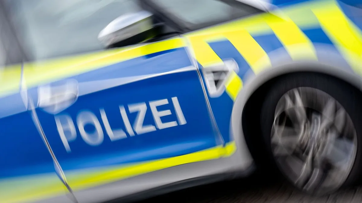 Polizeieinsatz: Festnahme nach Messer-Vorfall in Dresdner Ausländerbehörde