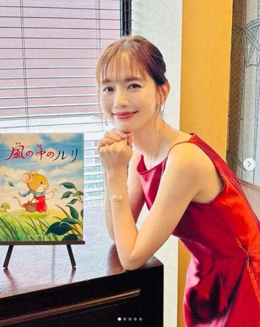 ‘재일교포 4세’ 나카무라 유리, 직장암 투병 끝 별세..1년 전 한효주와 호흡[Oh! 재팬]