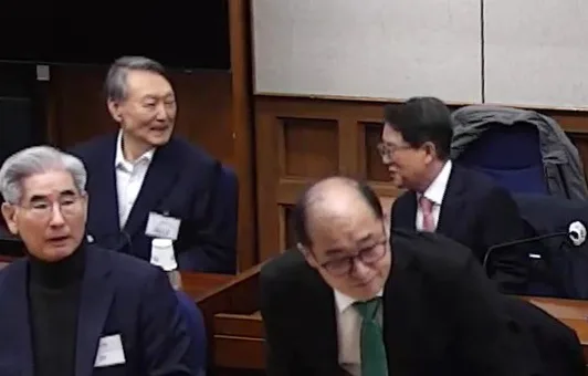 ‘평양 무인기 투입’ 윤석열 항소심서 징역 30년 구형…“내란보다 죄질 무거워”