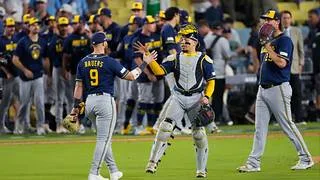MLB: Cerveceros de Jackson Chourio y William Contreras barren para avanzan a la Serie Mundial