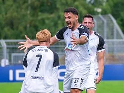 Bochum muss in Fürth zittern: DFB-Pokal: Heidenheim geht bei Viertligist komplett unter