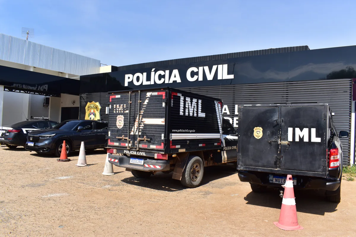 Bebê de 10 meses morre após se engasgar e pai é detido por suspeita de maus-tratos