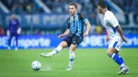 Botafogo acerta com zagueiro Arthur Chaves, ex-futebol alemão