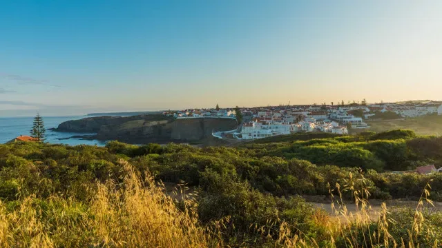 Ontem, em pleno outubro, registaram-se 33.3ºC em Odemira. E o outono?