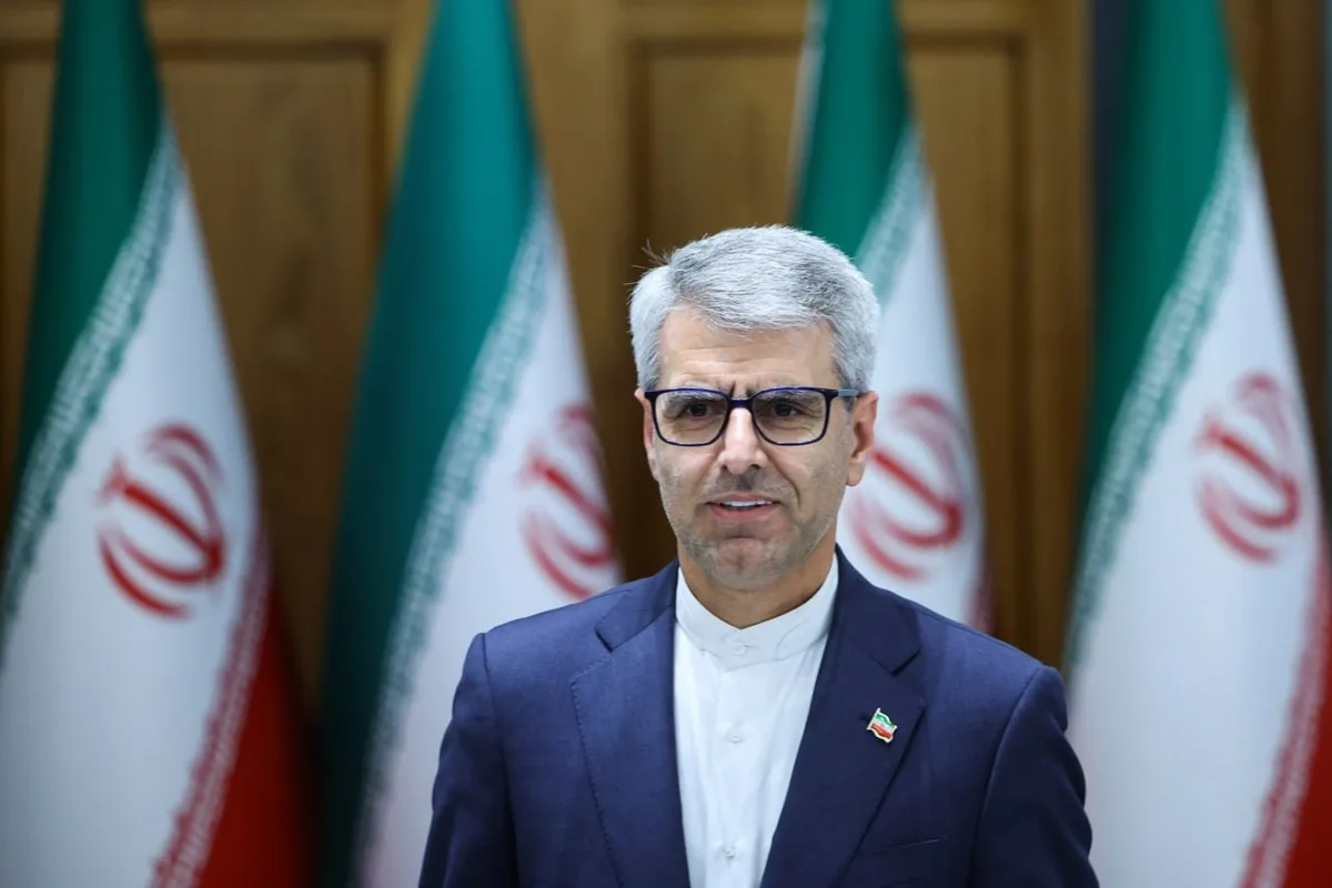 Irán afea a Merz sus reproches a Teherán sin "mostrar el mínimo valor moral" para condenar a EEUU e Israel