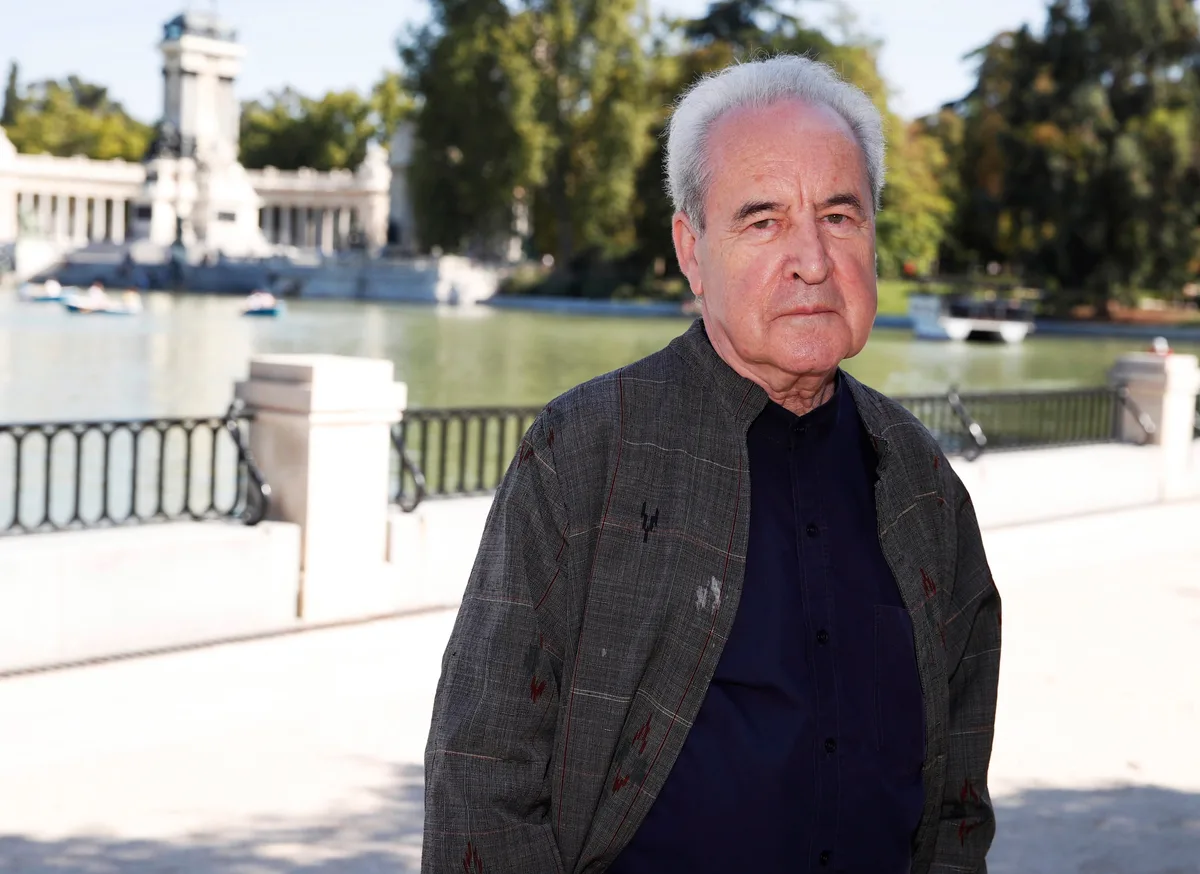 Escándalo por la cancelación de Ariana Harwicz: cruces de cartas públicas y la renuncia de John Banville al Festival de Granada
