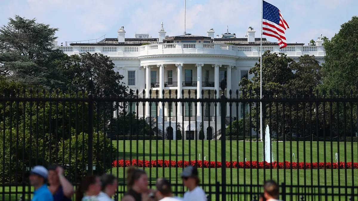 Order to limit Starshield for Ukraine came from inside White House: Reuters reports