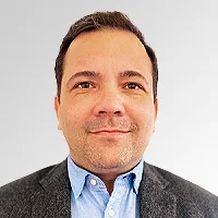 Reforma da Administração Pública: Neves vs. Carrilho