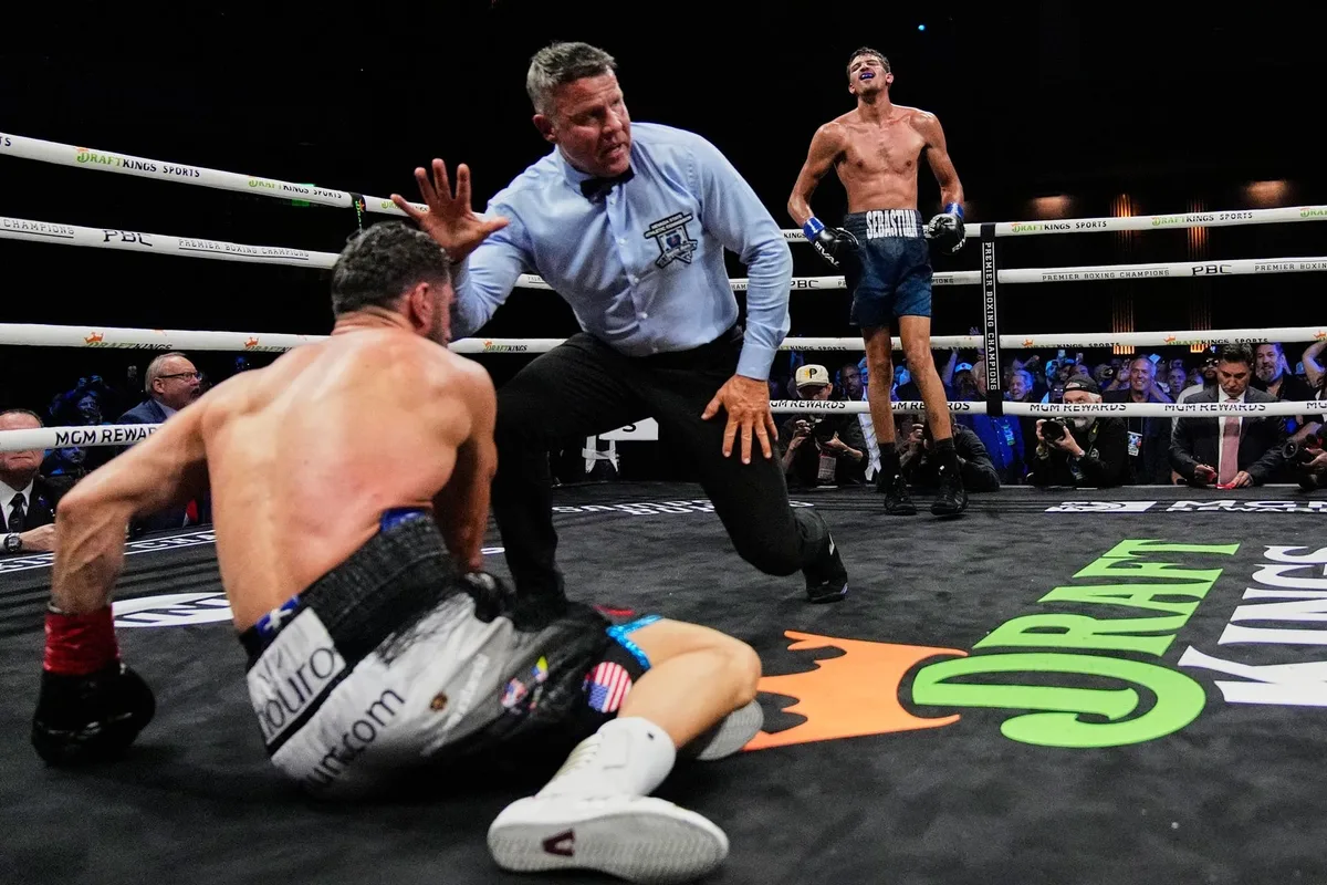 La increíble pelea por el título entre un boxeador 20 centímetros más alto que su rival que se definió por nocaut en el último segundo: “Fue dramático”