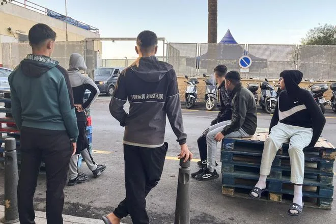 El Gobierno ve "visos" de normalidad en Ceuta tras el regreso "voluntario" de más de 11.000 migrantes