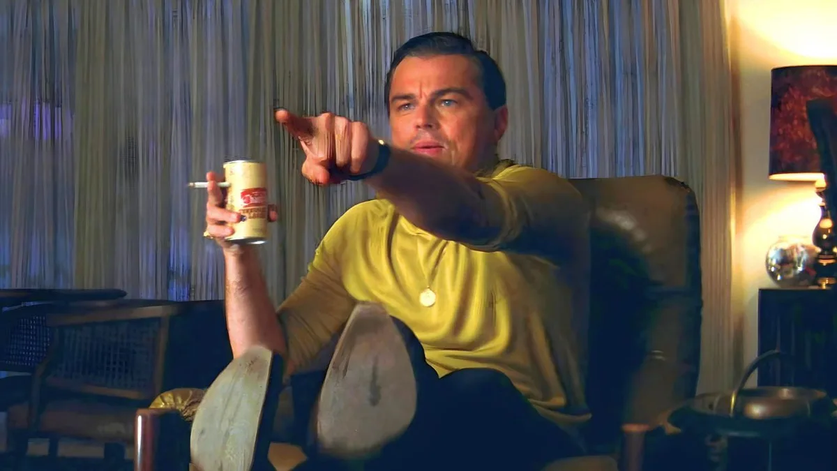 6 ans après son Oscar, Brad Pitt reprend l'un de ses rôles les plus cultes chez David Fincher... et Tarantino réserve une surprise aux fans !
