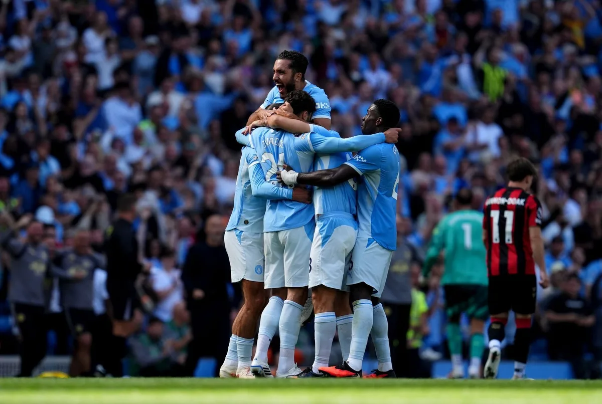 Manchester City reaccionó y logró el primer triunfo de la era post Pep Guardiola, con Enzo Maresca como DT