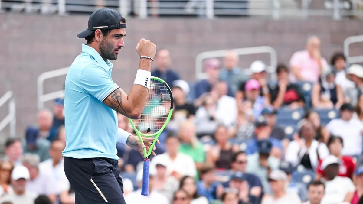 Berrettini volta a vencer e Wawrinka recebe homenagens em Nova York