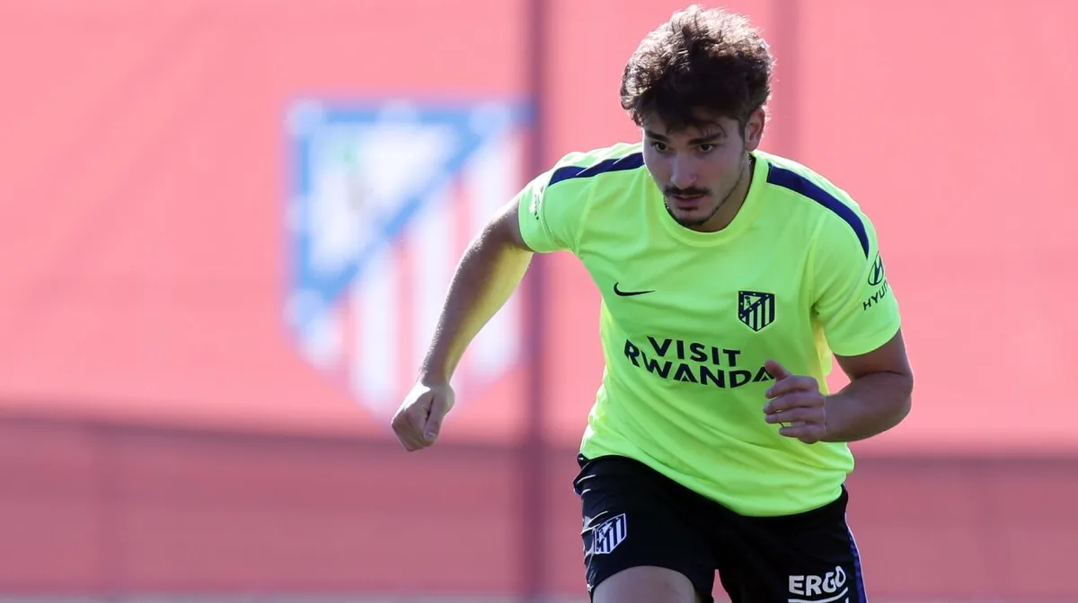 Julián Álvarez se queda en Atlético de Madrid pese al interés de Barcelona y Arsenal: qué puede pasar en enero