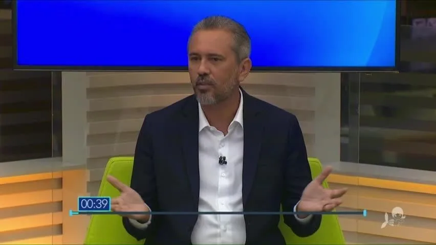 Elmano Freitas é entrevistado no CE1