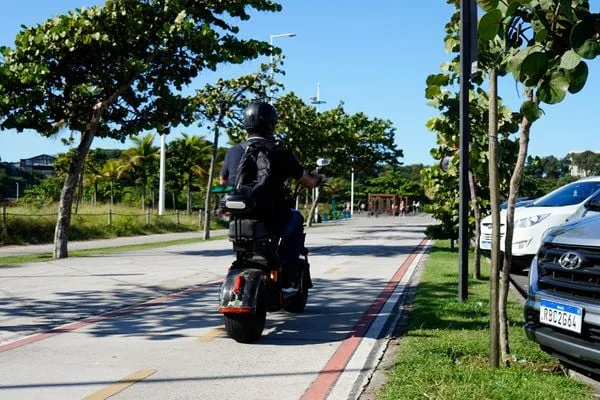 Scooters e bikes elétricas: as cidades do ES que têm regras para circulação