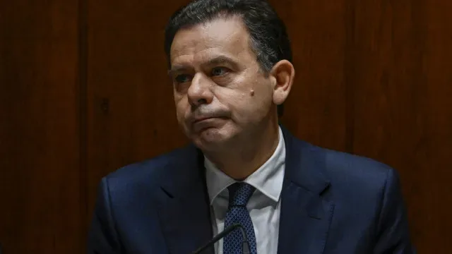 Montenegro agradece "sentido de dever" dos dois militares mortos na A1