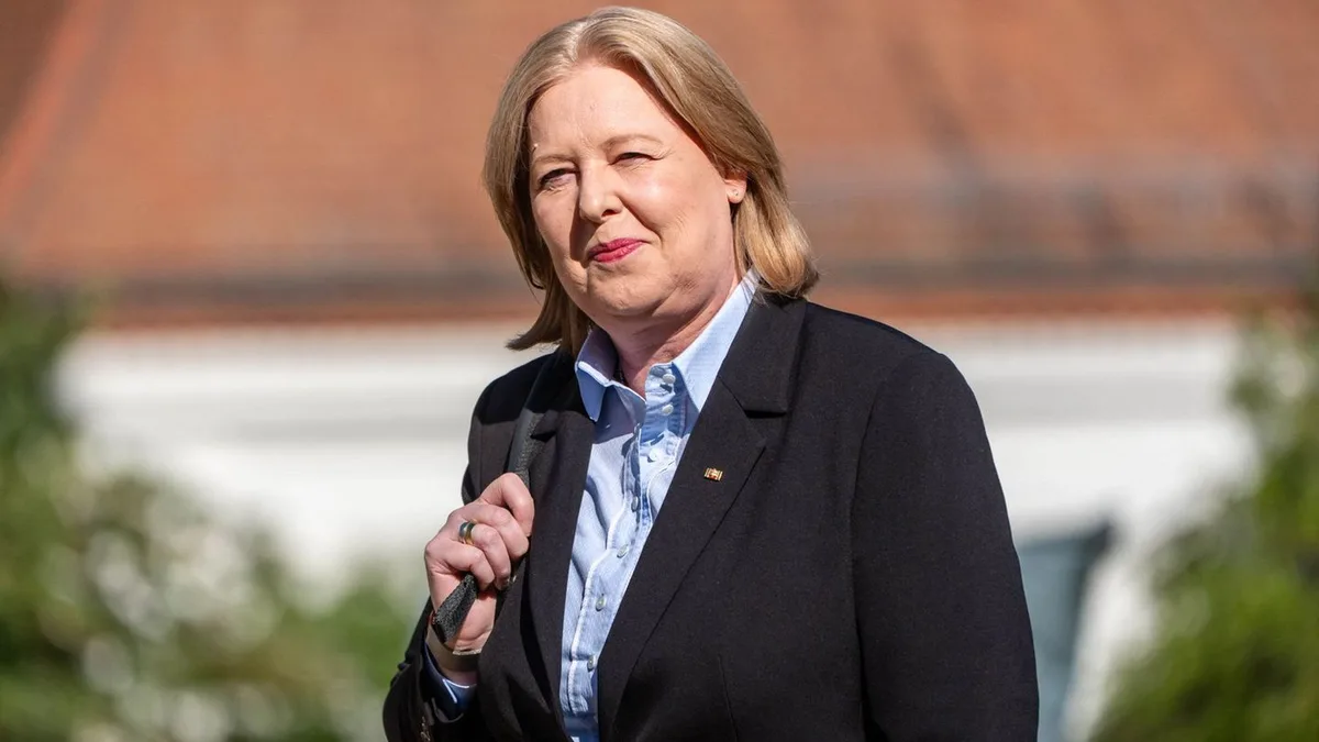 „Zähneknirschend zugestimmt“: Arbeitsministerin Bas zweifelt am Sinn der Krankschreibung ab dem erstem Tag