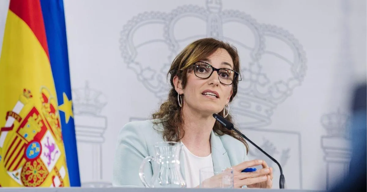 Las enfermeras llevan a Mónica García ante la Inspección de Trabajo por excesos en Ceuta
