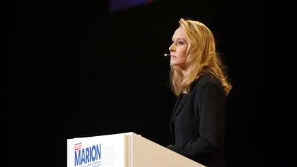 La présence de Marion Maréchal à une exposition anti-avortement au Parlement européen fait polémique au sein du Rassemblement national
