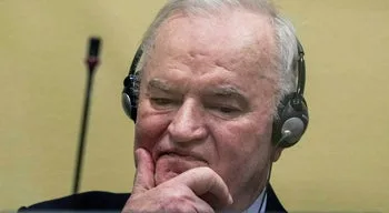 "O Carniceiro da Bósnia". Morreu Ratko Mladic no centro de detenção da ONU