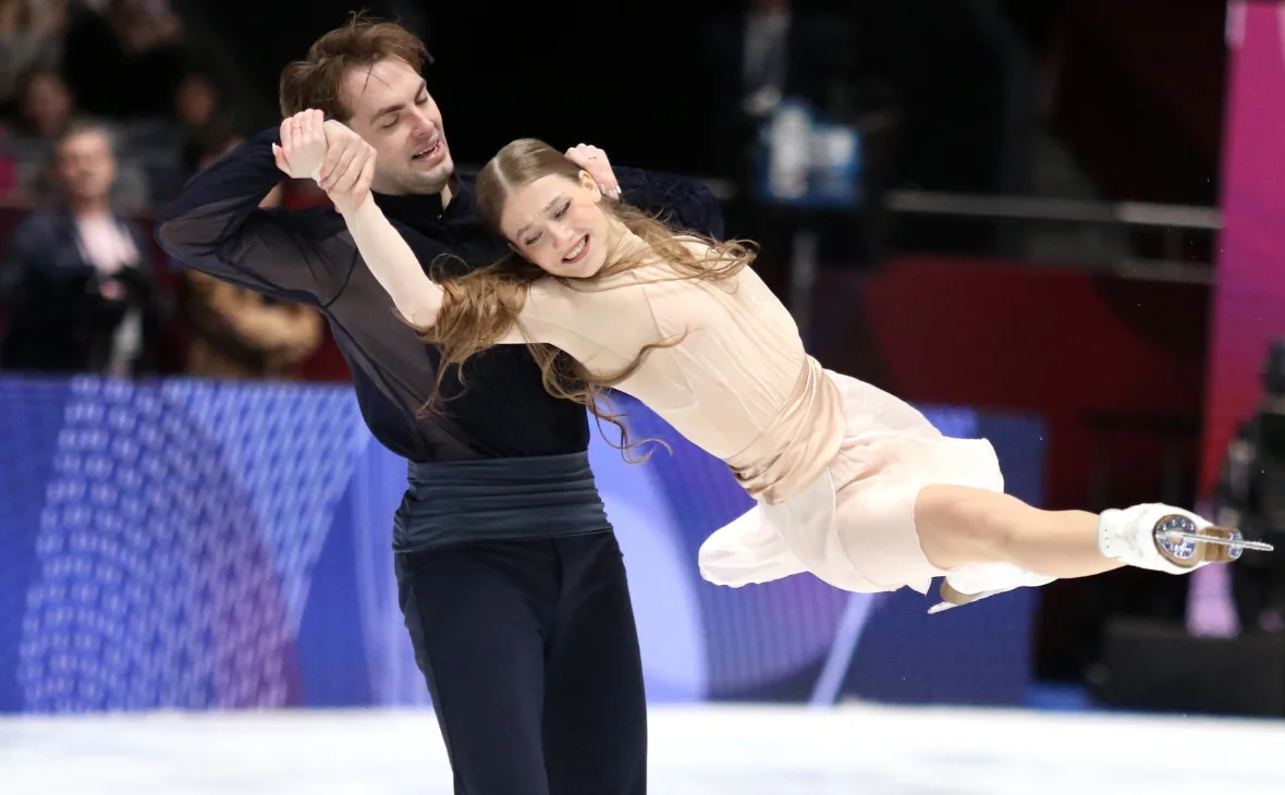 Вице-чемпионы России снялись с прокатов сборной после травмы на разминке