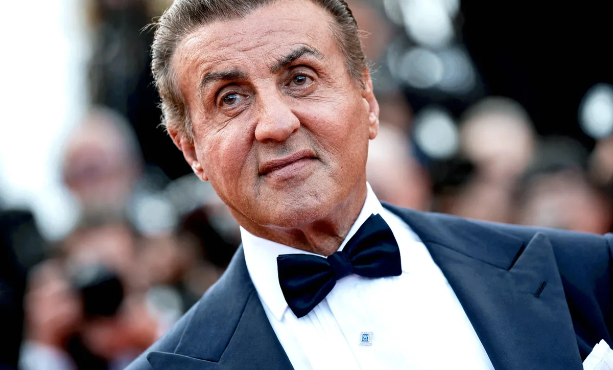 Sylvester Stallone: "Mi madre solía decirme que la única razón por la que yo seguía vivo era porque la percha no funcionó"