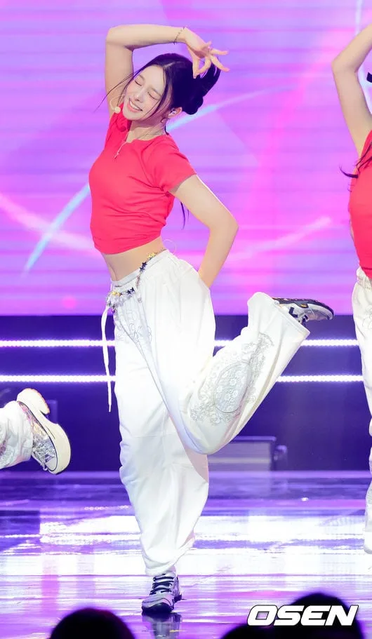 [사진]앳하트 나현, 3!4!