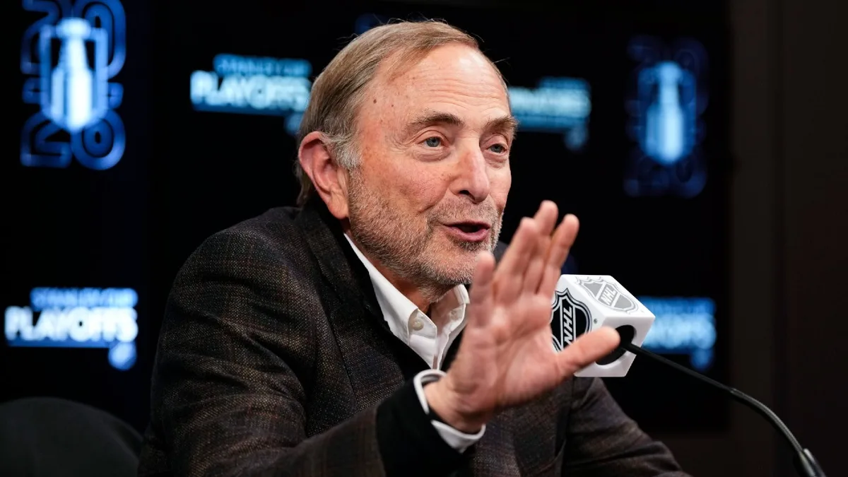 Bettman cools NHL expansion talk as Texas process continues