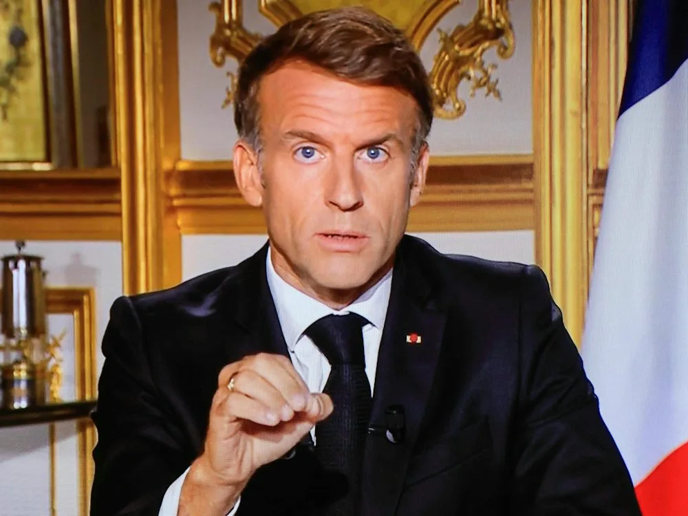 Unruhen in Frankreich: Macron verurteilt die Gewalt – verspricht aber nichts