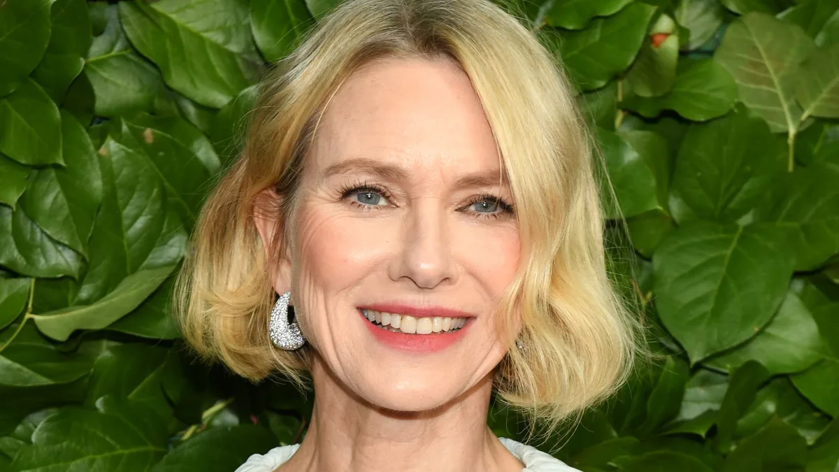 La historia de Naomi Watts más allá de Hollywood: de la tragedia familiar al Premio Donostia